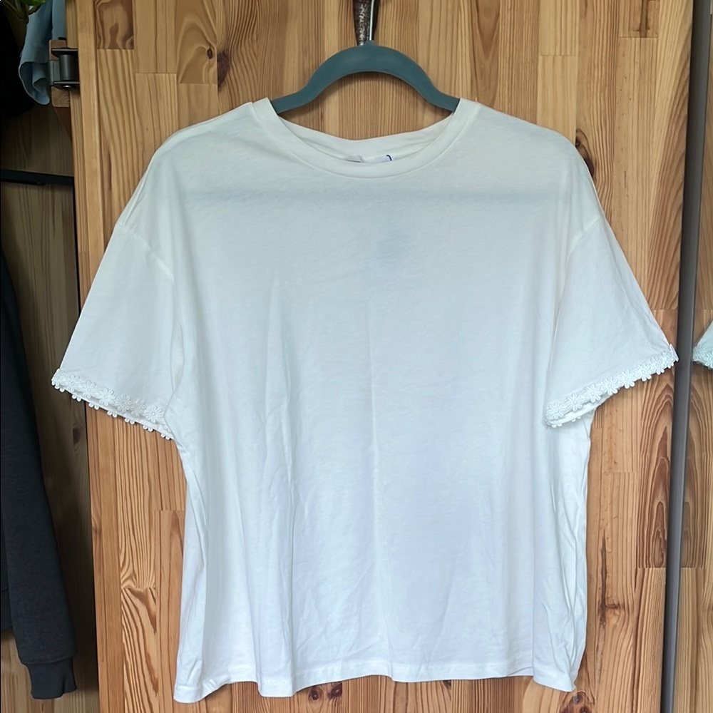 Mango white tee with floral lace trim (size L)